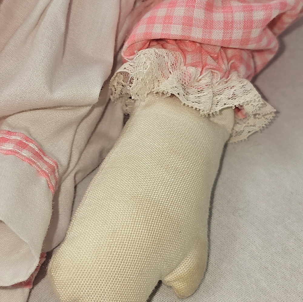 Unique OOAK Large 24" Raggedy Ann Doll w/Pink Pigtail Braid Hair & Gingham Dress - Picture 12 of 16